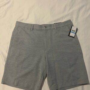 Callaway Men's Light Gray Flat Front Shorts